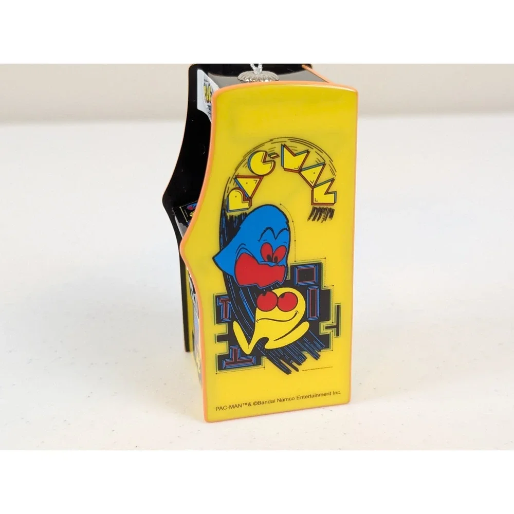 Pac-Man Arcade Cabinet Christmas Ornament Ruz 4